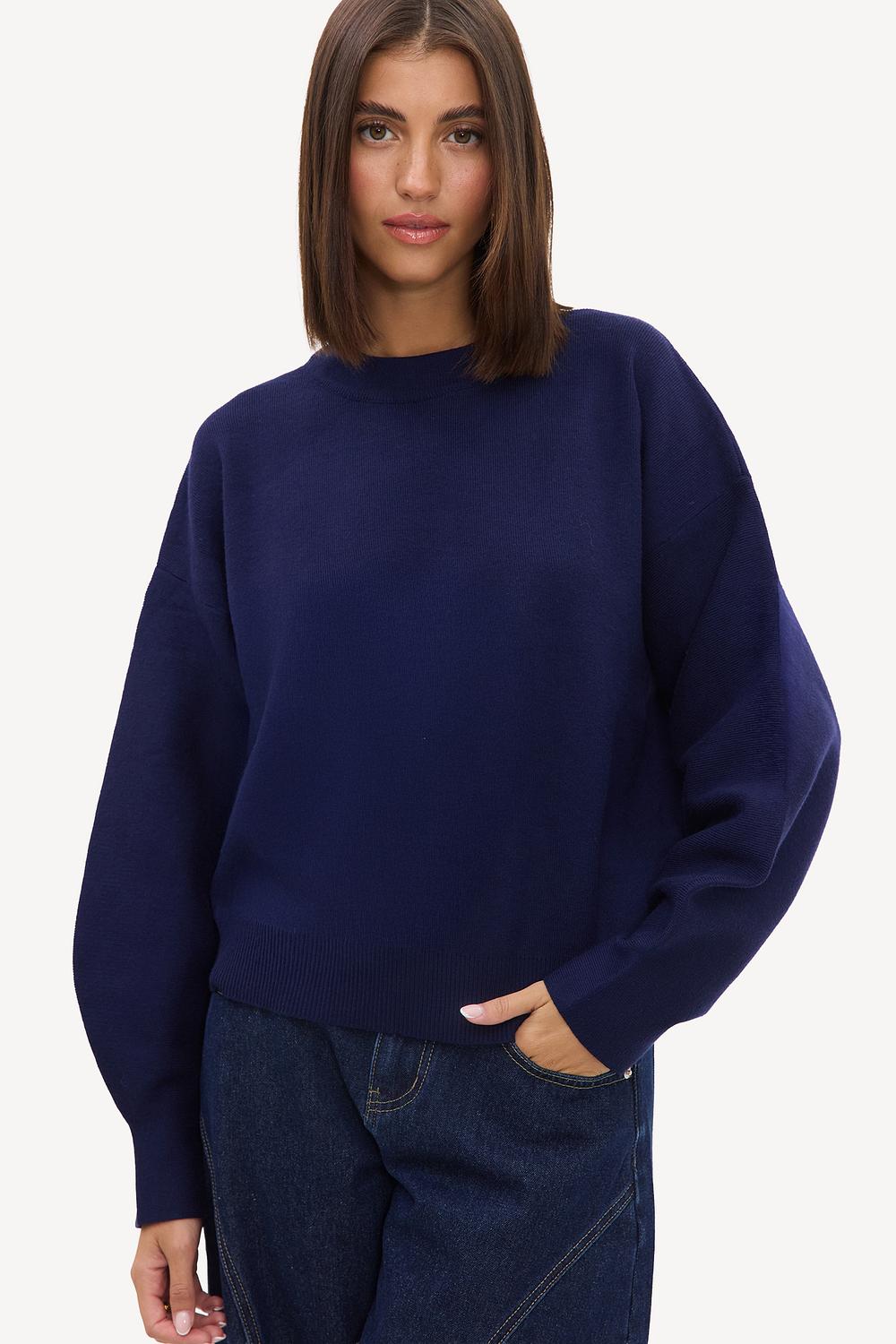 Dark blue sweater