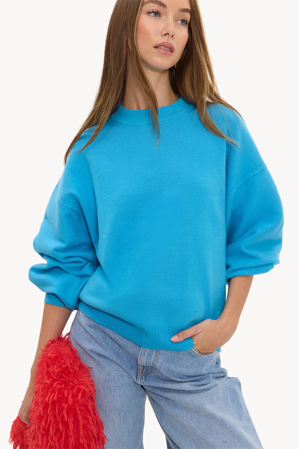 Pull bleu