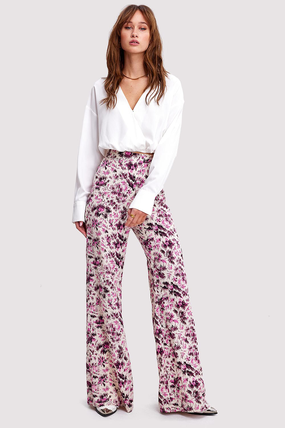Purple trousers with graphic print