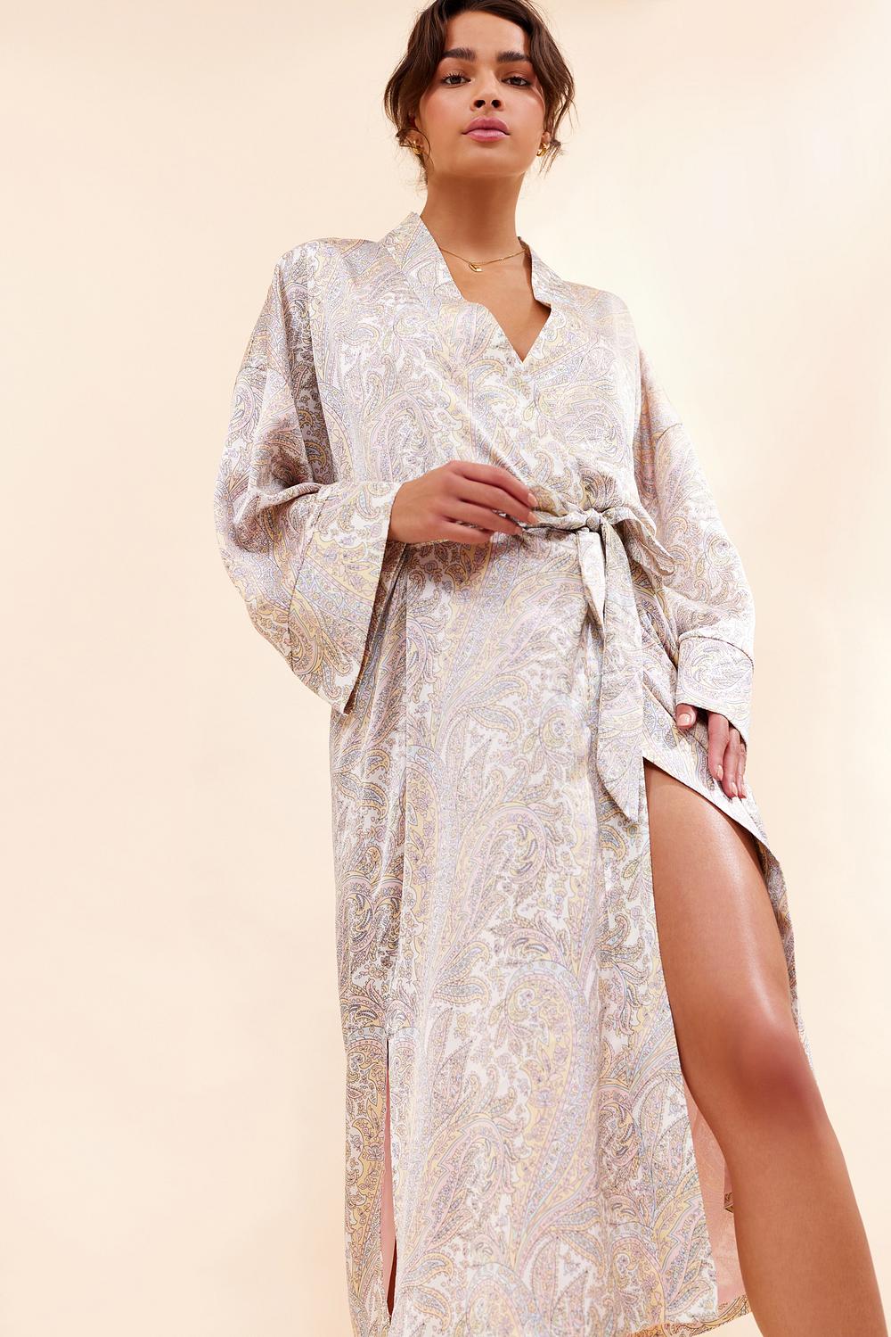 Pyjama kimono met paisleyprint