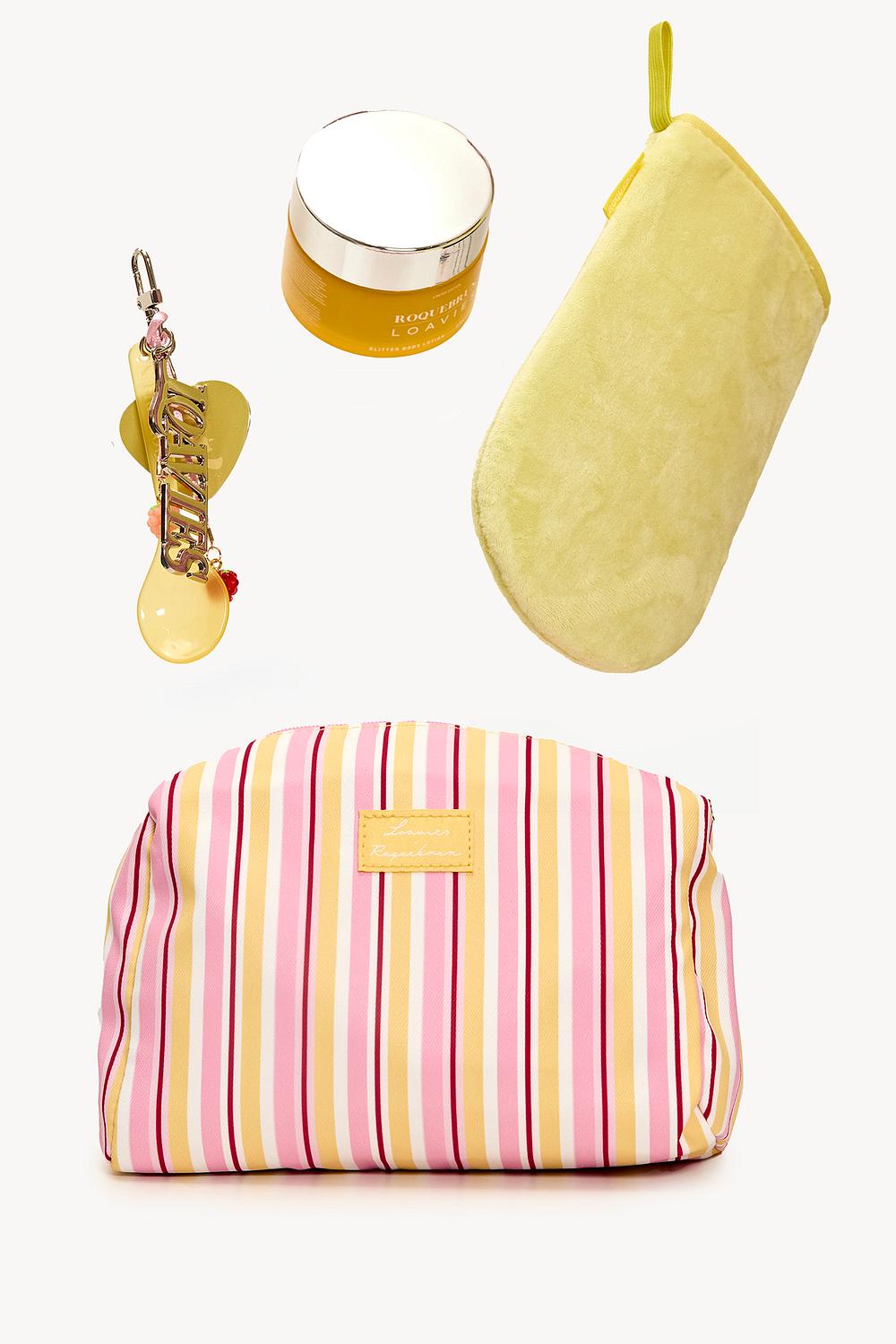 Pink pouch gift set