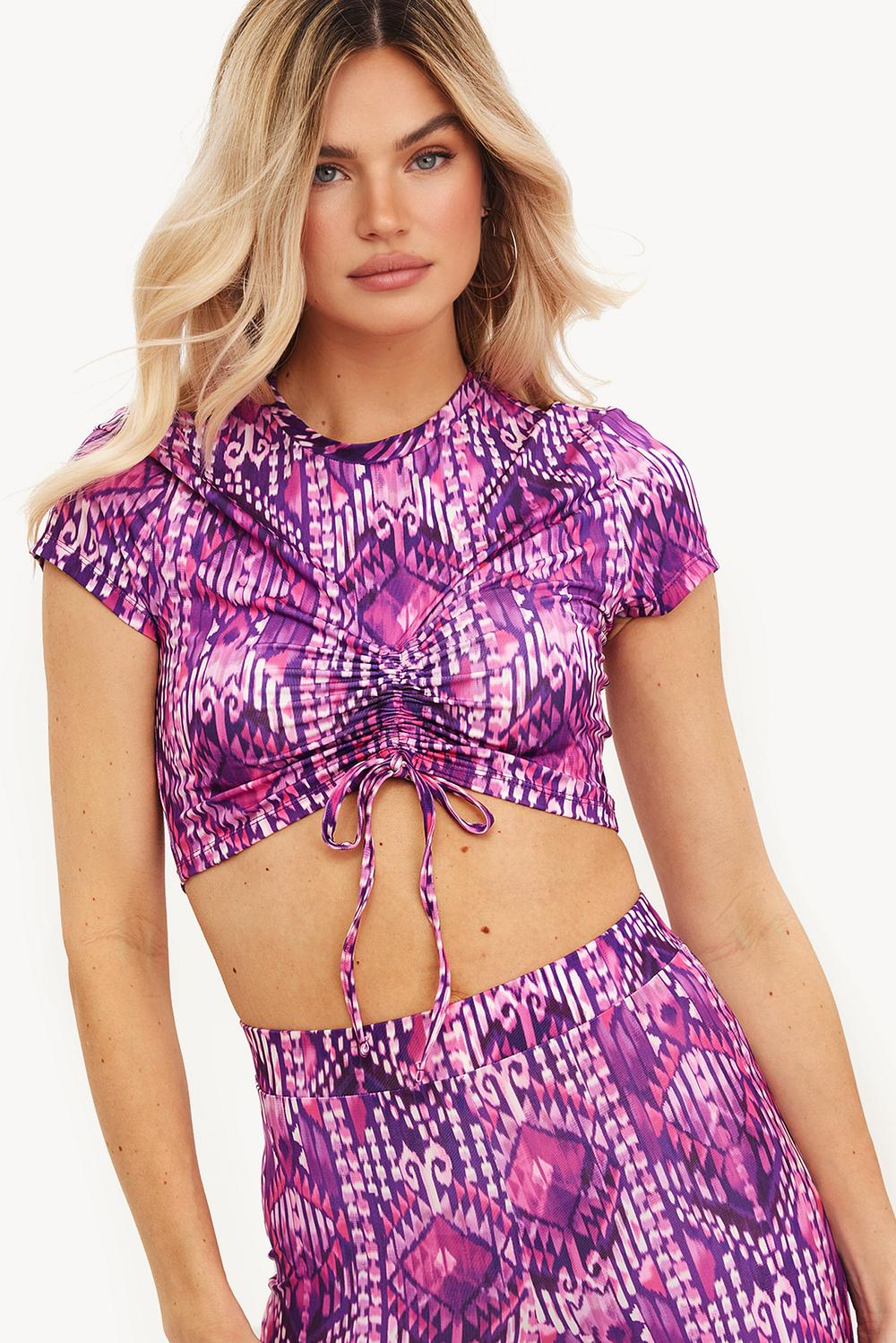 Crop top with graphic print