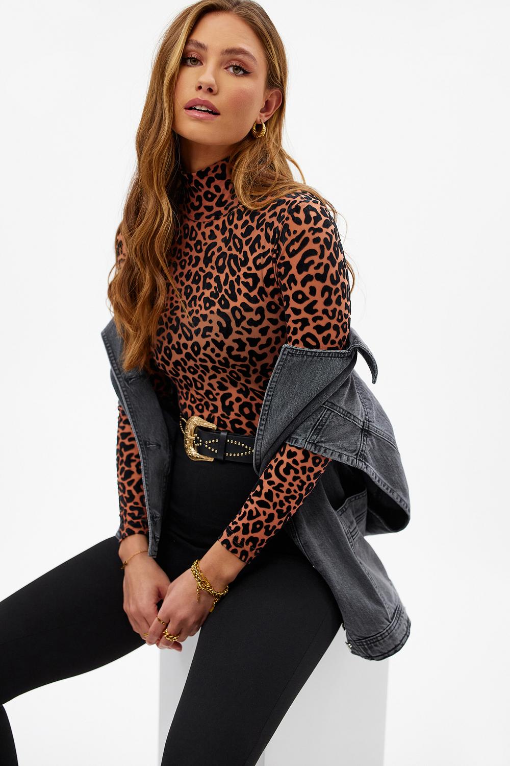 Brown top with leopard print