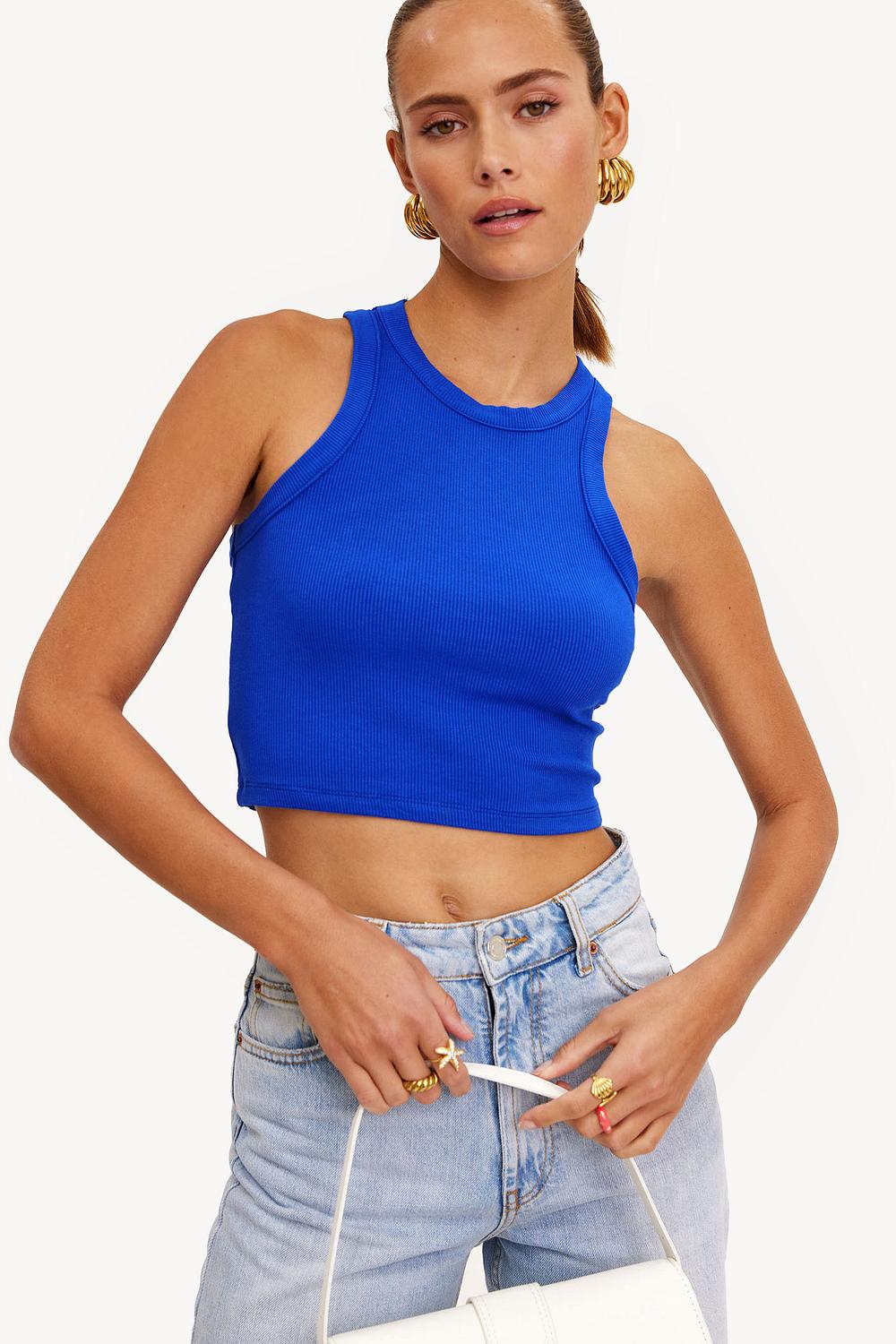 Top azul oscuro