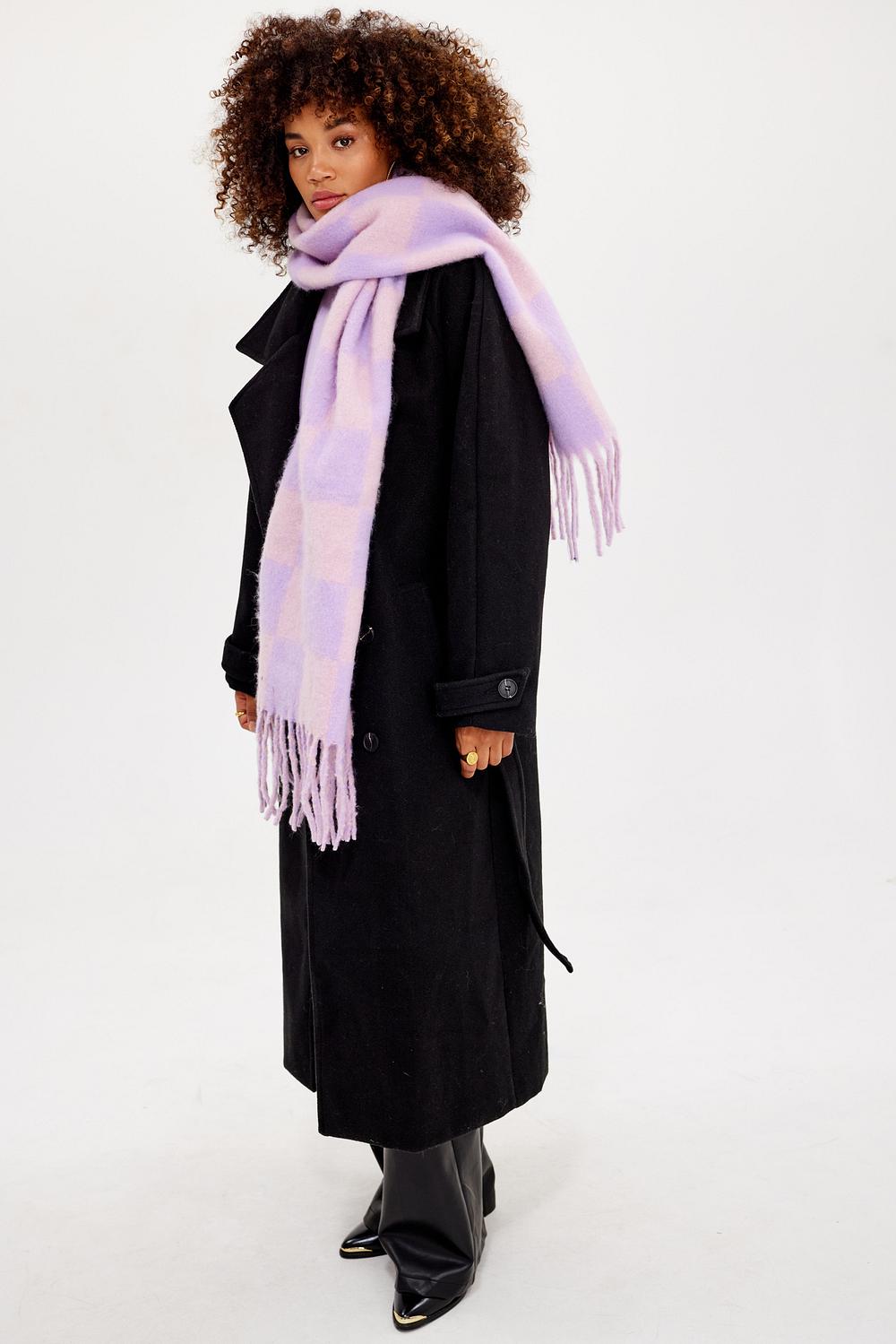 Lilac scarf with checkered print