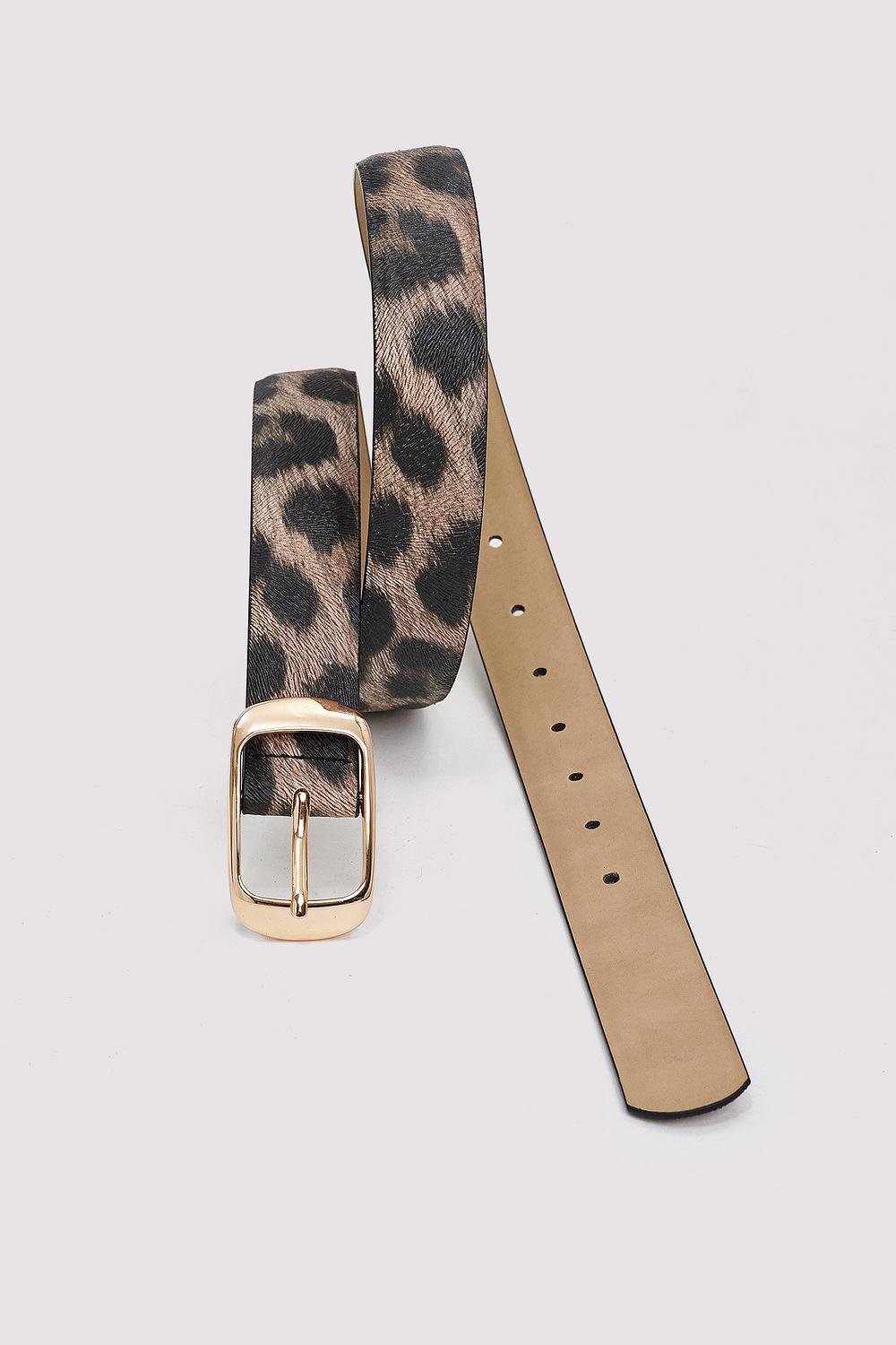 Black belt with leopard print