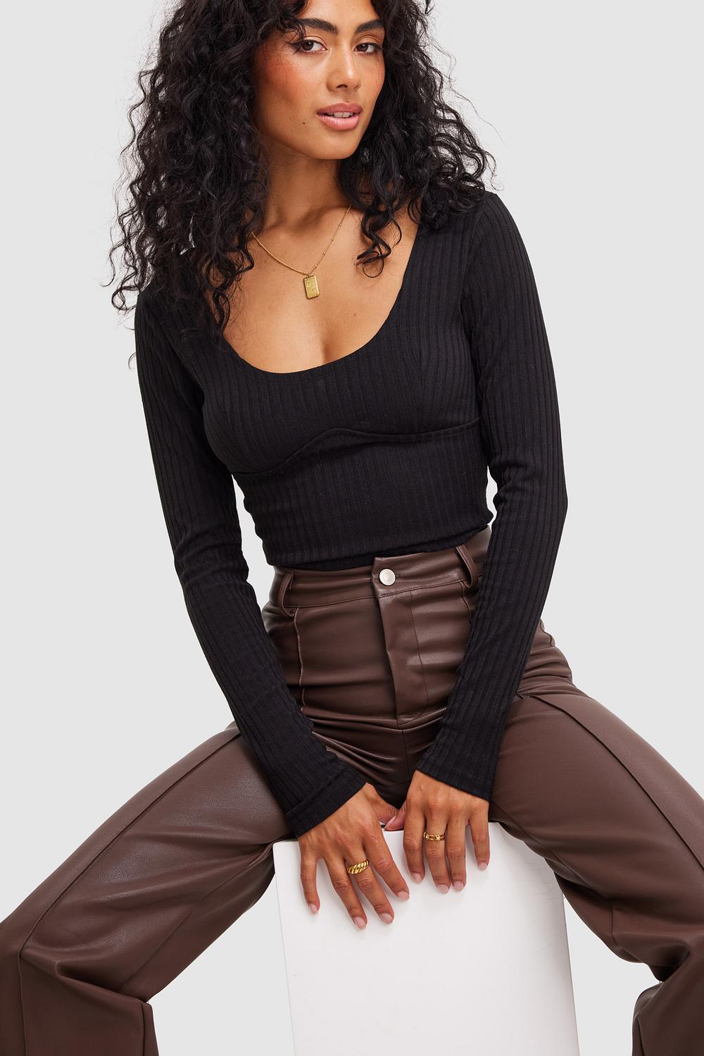 Black crop top