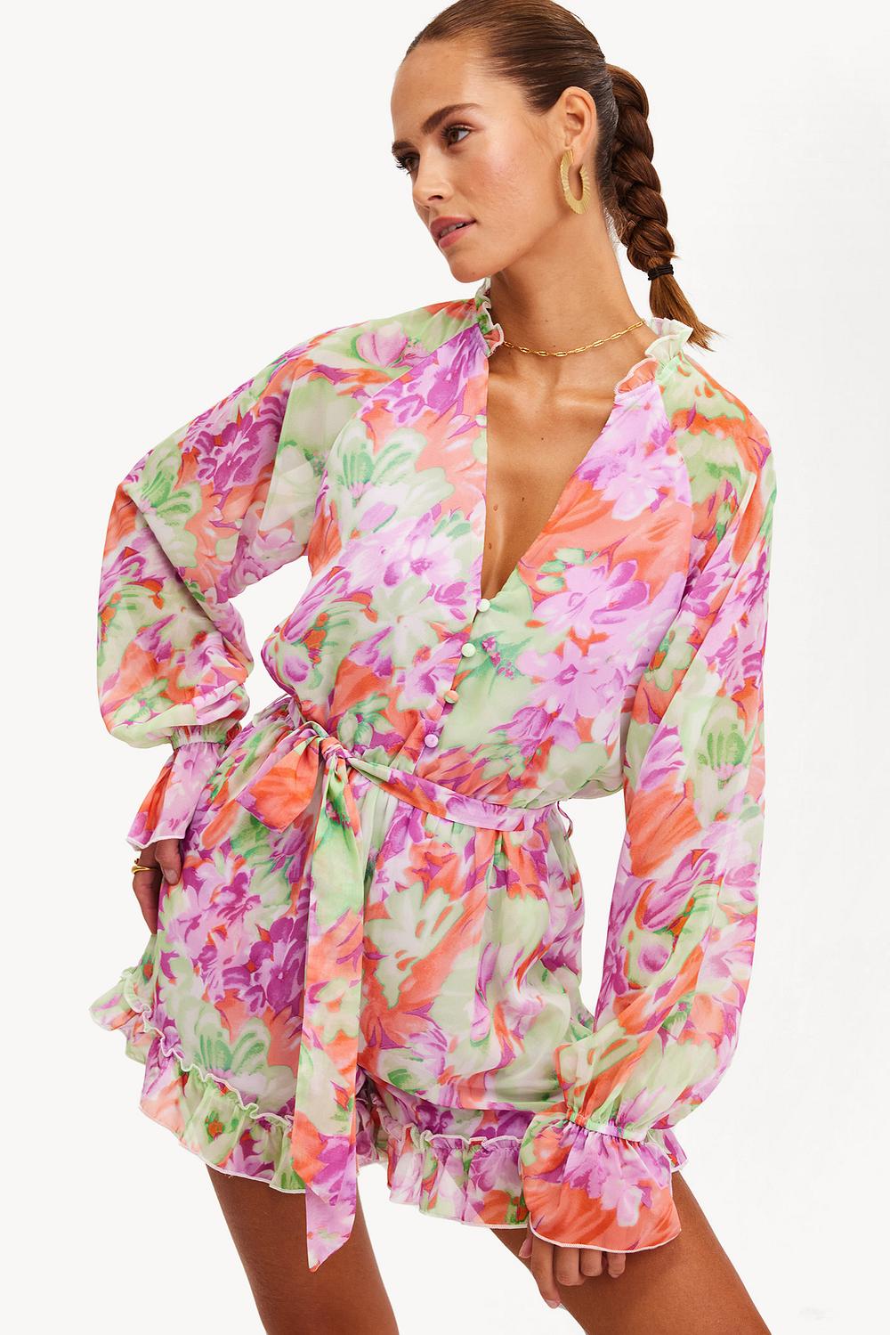 Mono lila con estampado floral