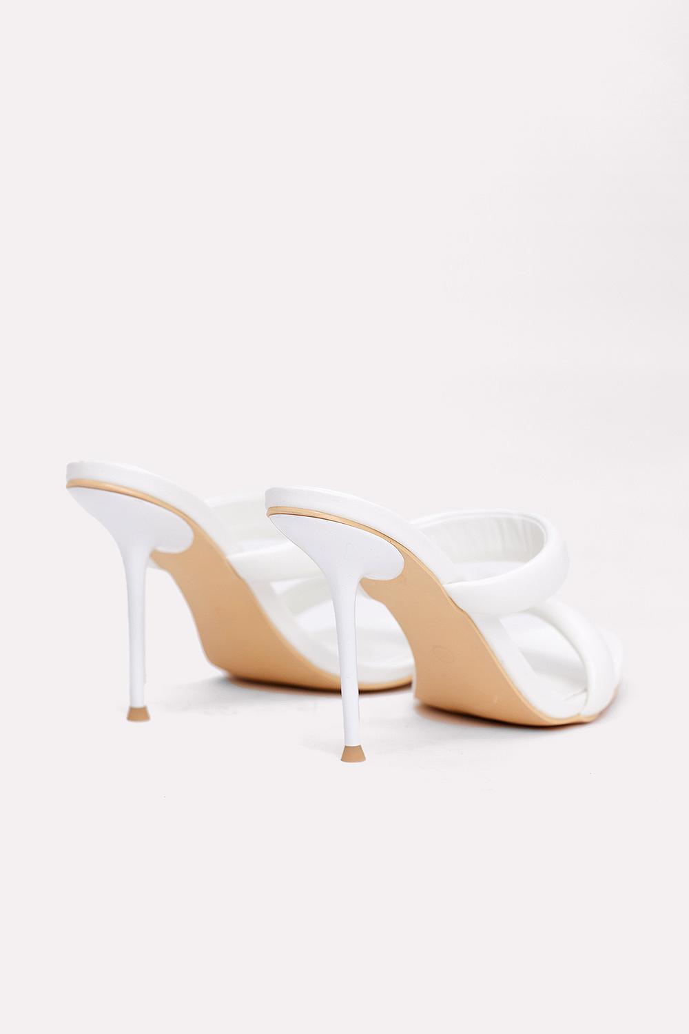 Witte hakken new arrivals