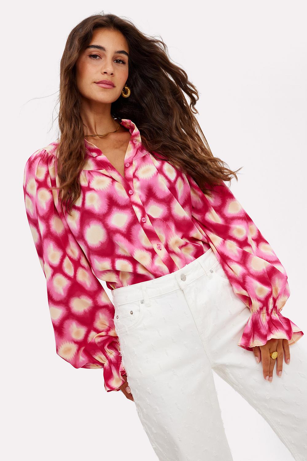 Fuchsia blouse with graphic print