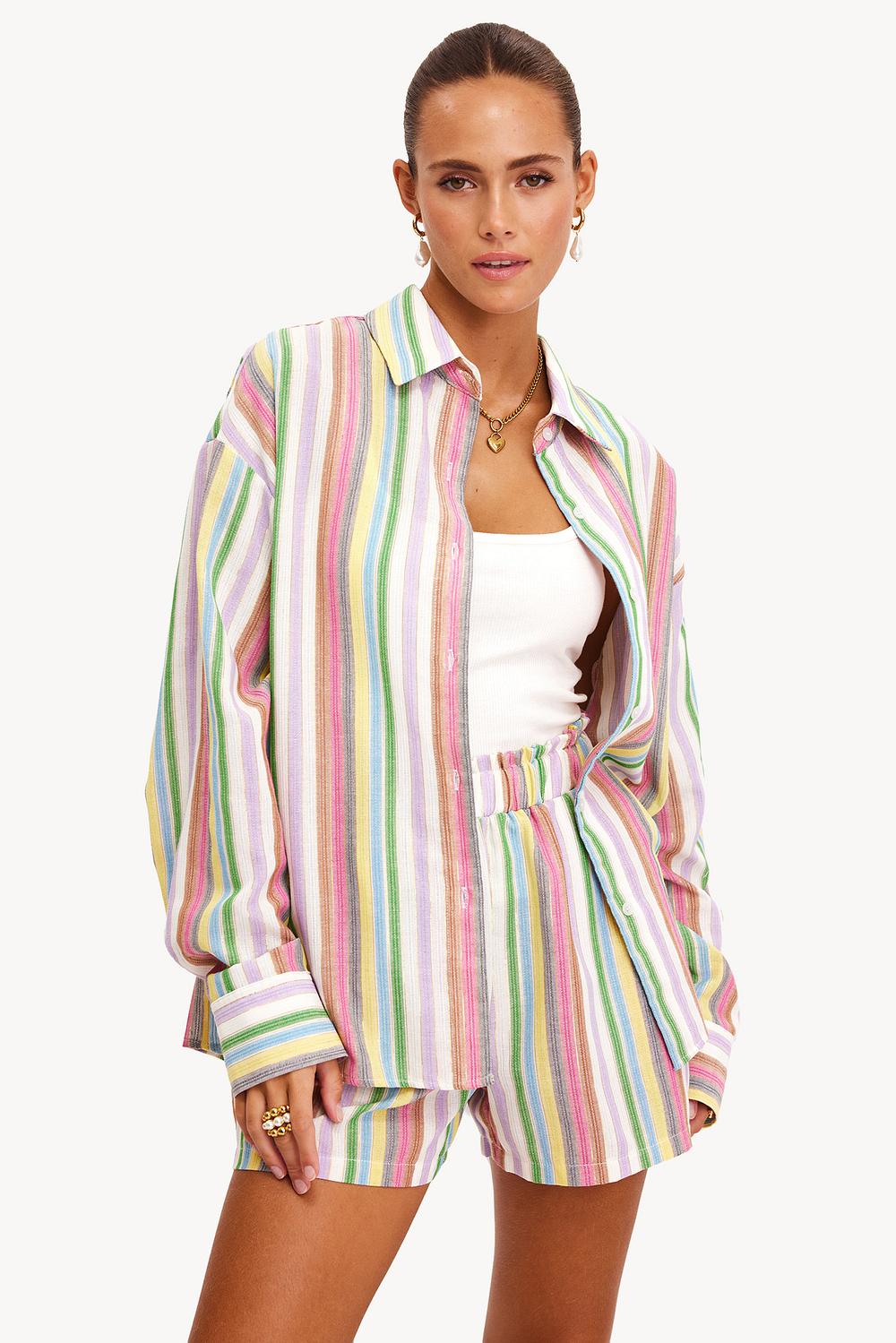 Blusa multicolor con rayas