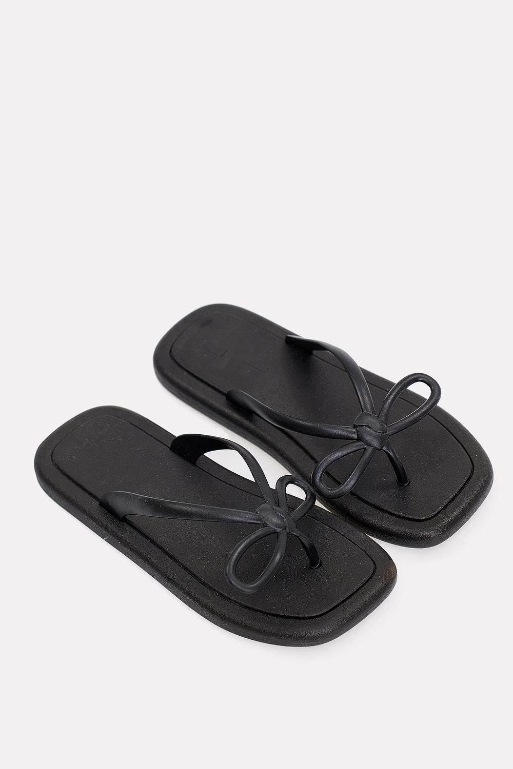Zwarte slippers