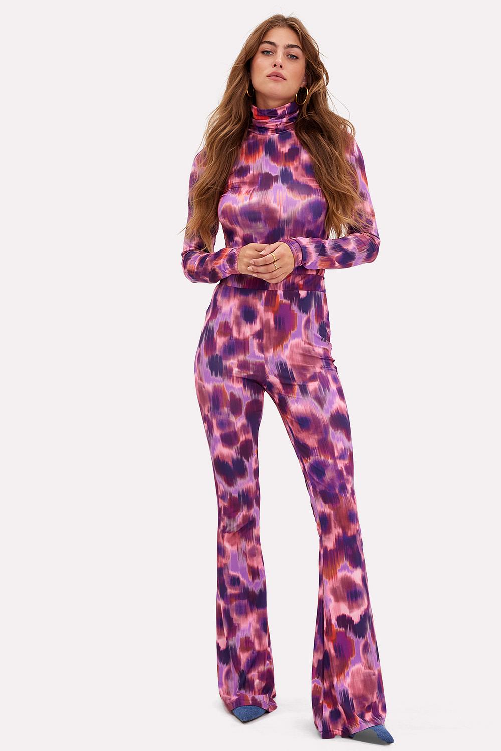 Purple trousers with graphic print
