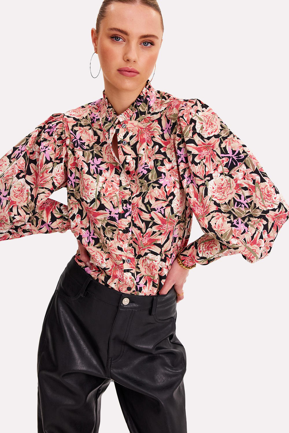 Ecru blouse with floral print