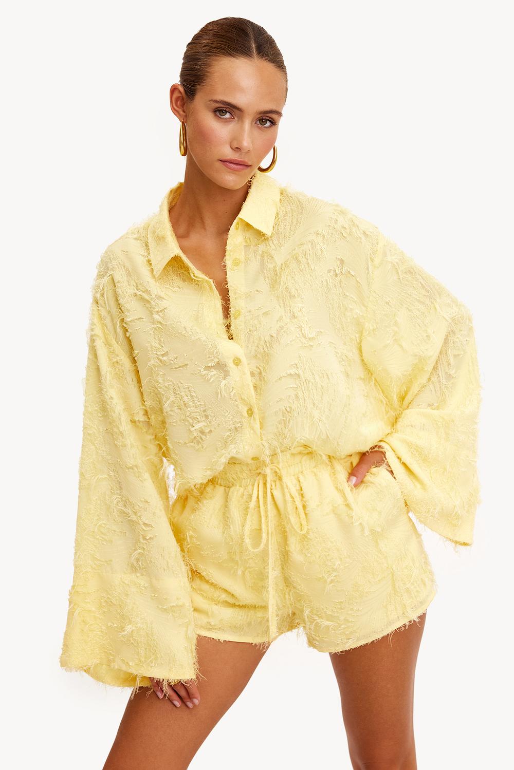 Blusa amarilla