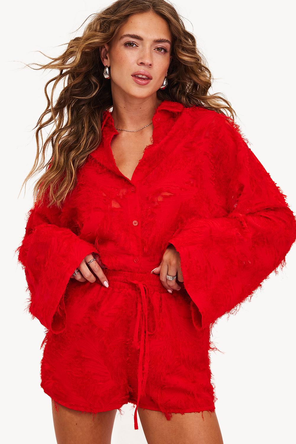Short rouge
