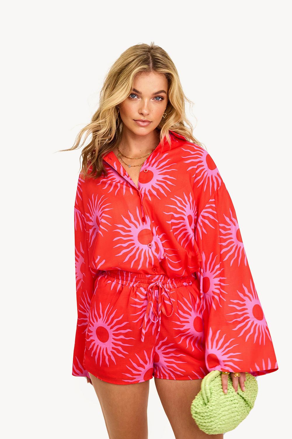 Red short with graphic print