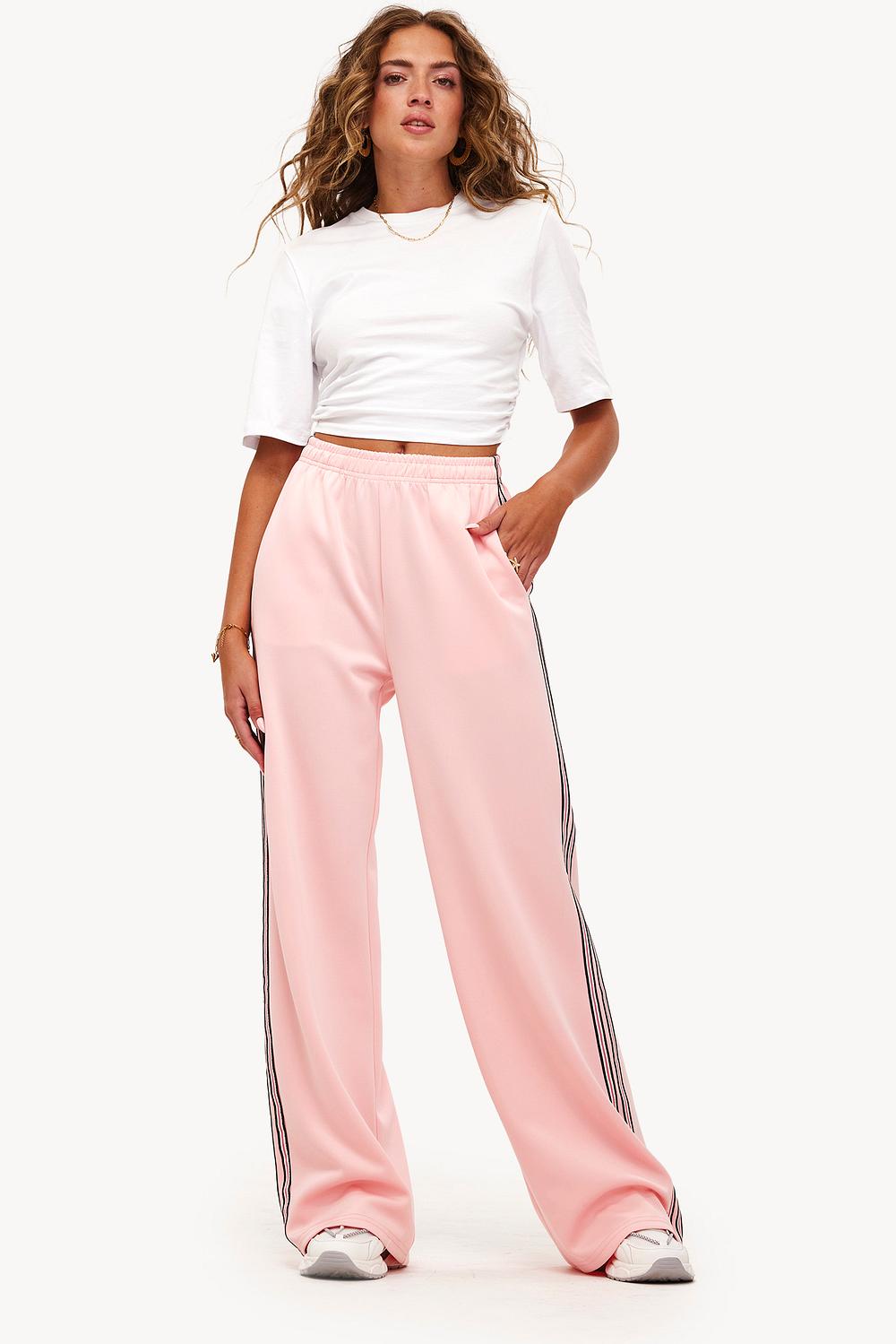 Pantalón rosa claro