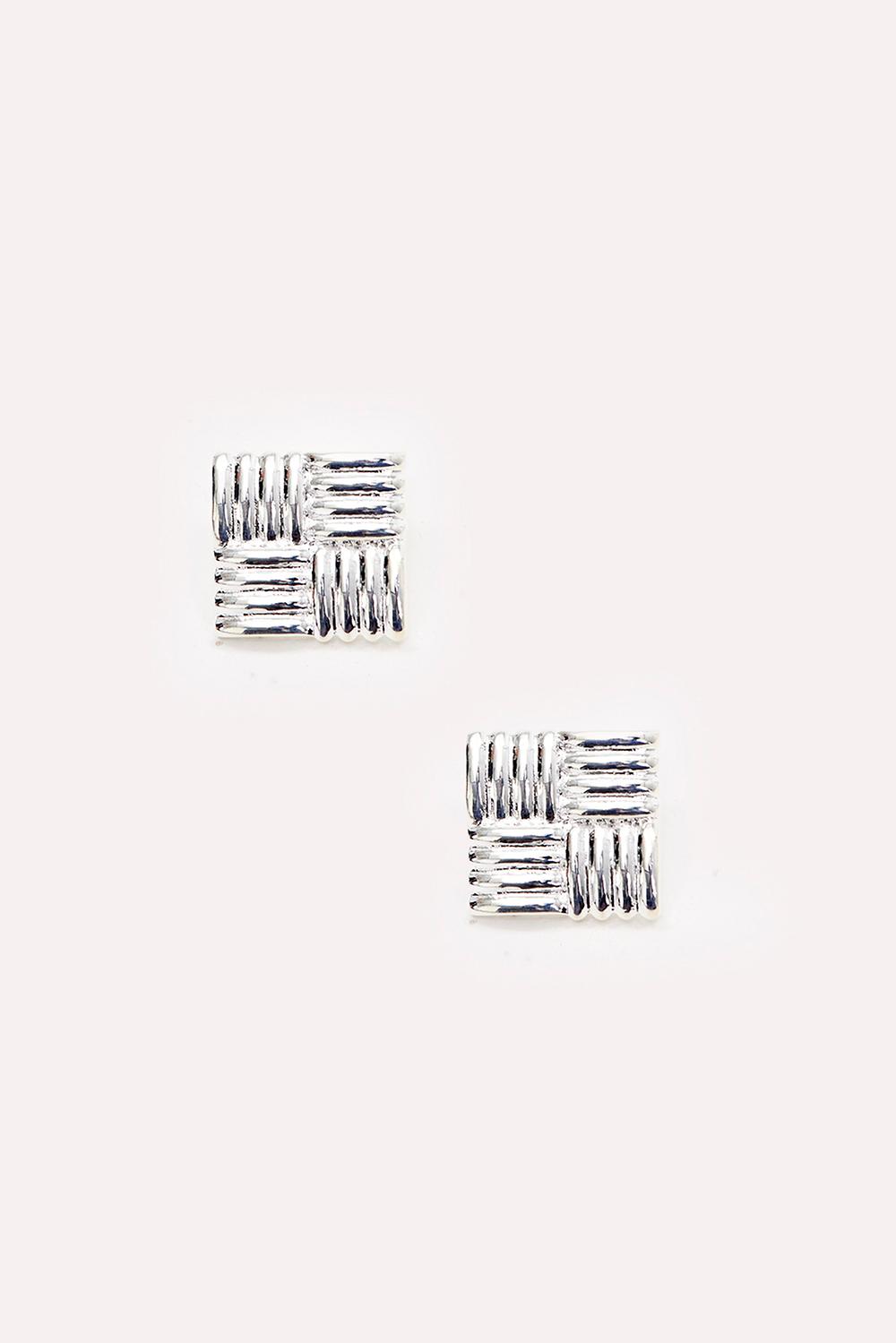 Pendientes plateados