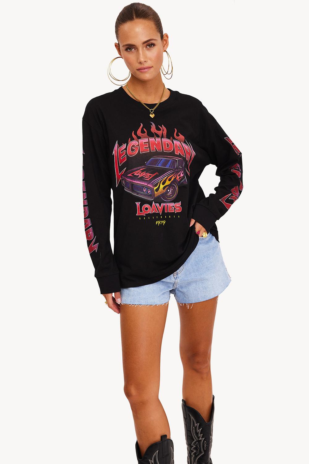 T-shirt noir au style affirmé