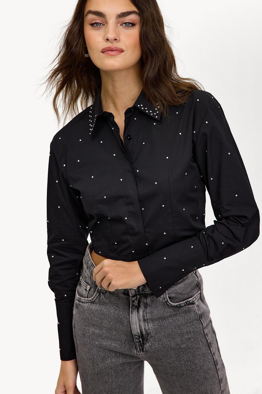 Chemisier noir avec strass