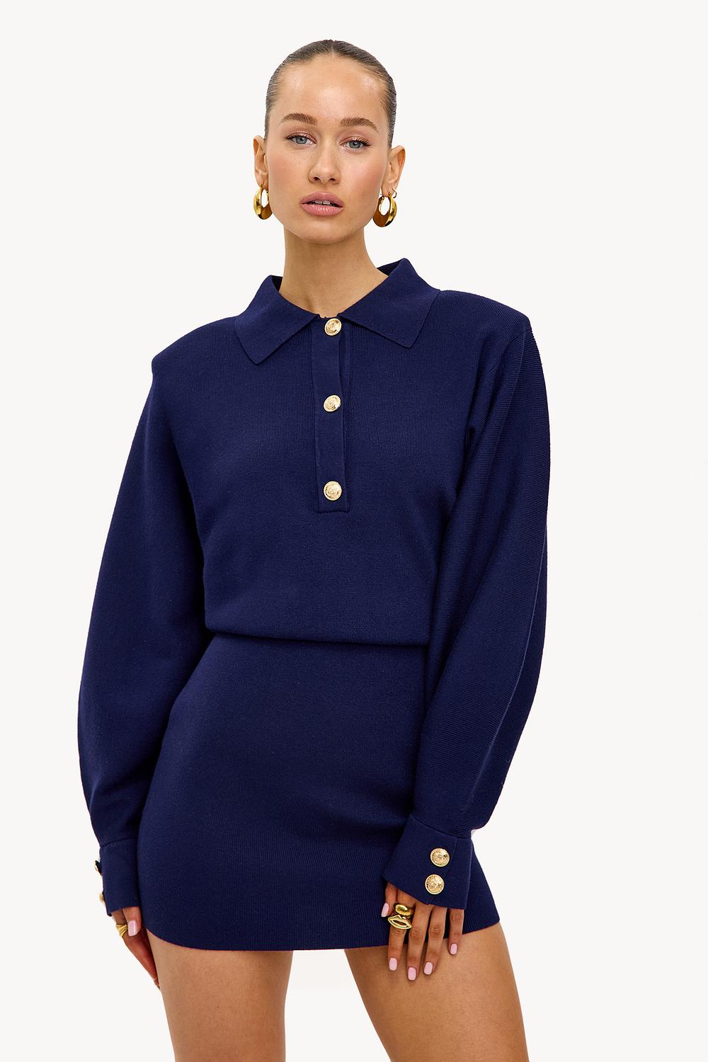 Robe bleu foncé