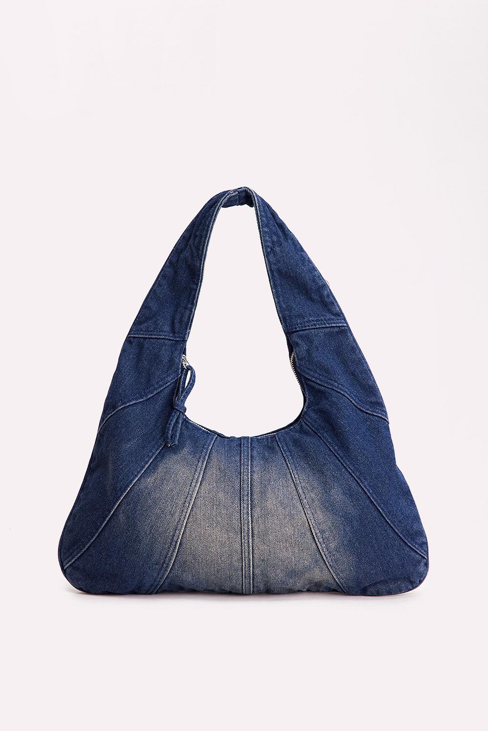 Light blue shoulder bag