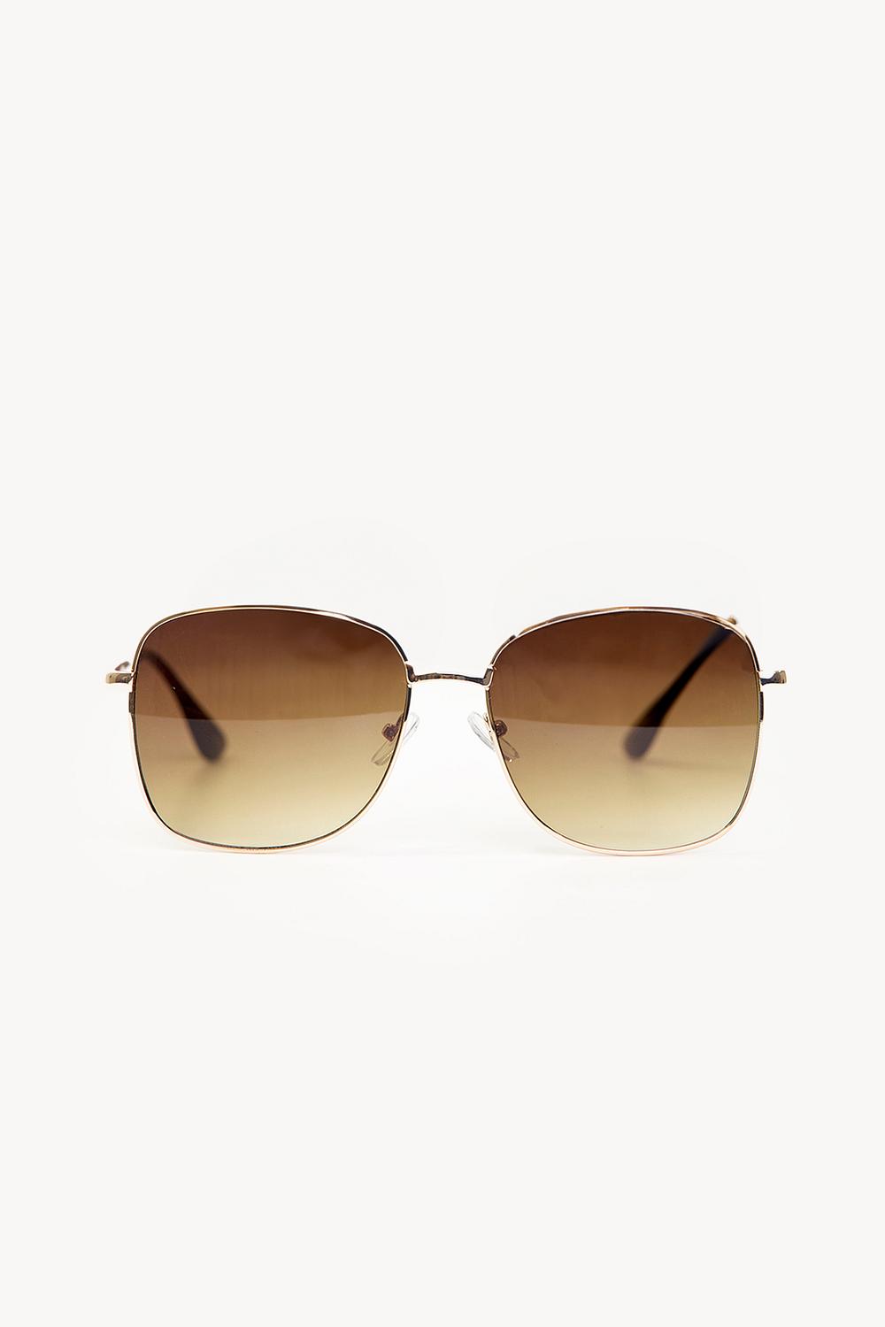 Lunettes d'aviateur dorées