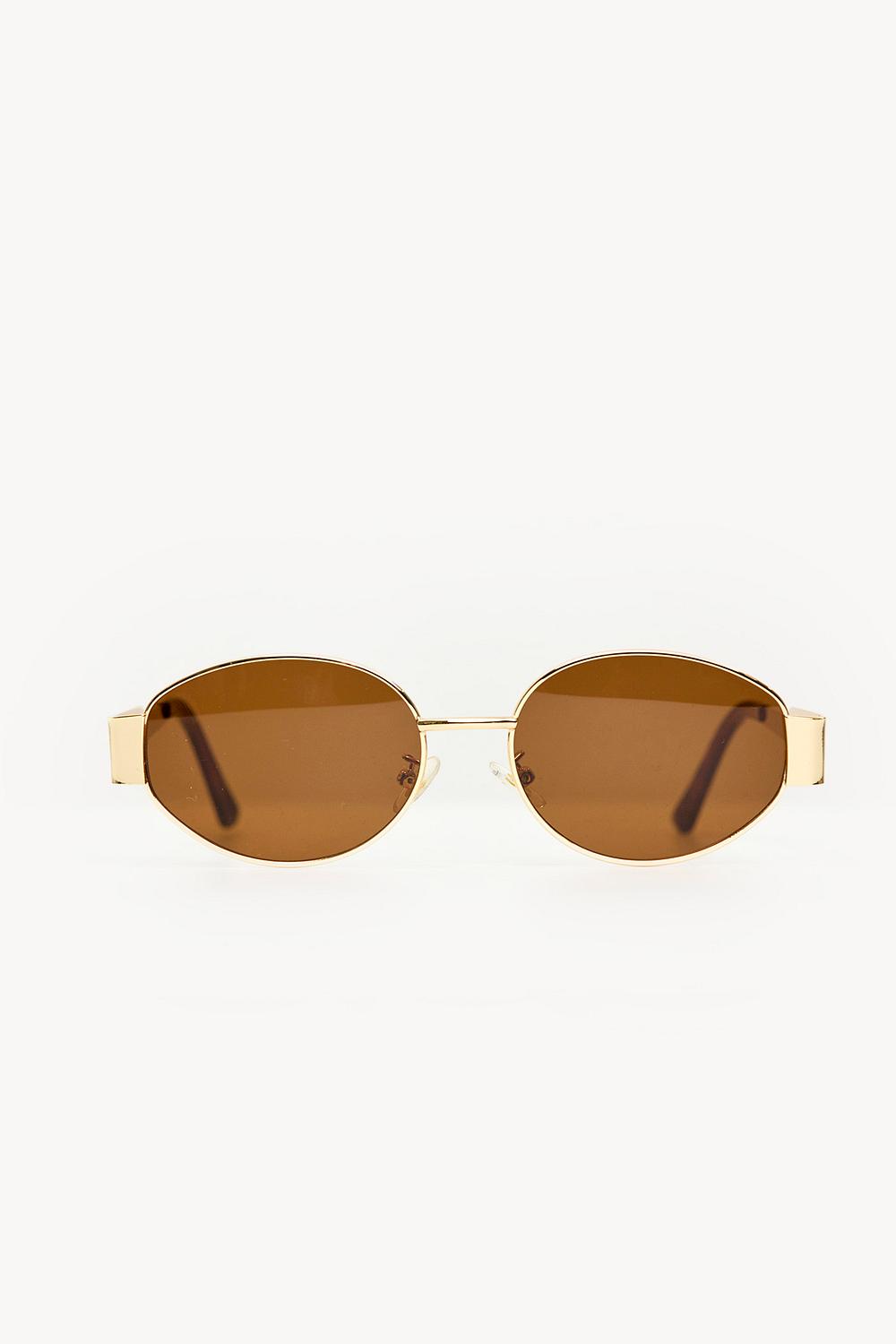 Bruine zonnebril met gouden frame