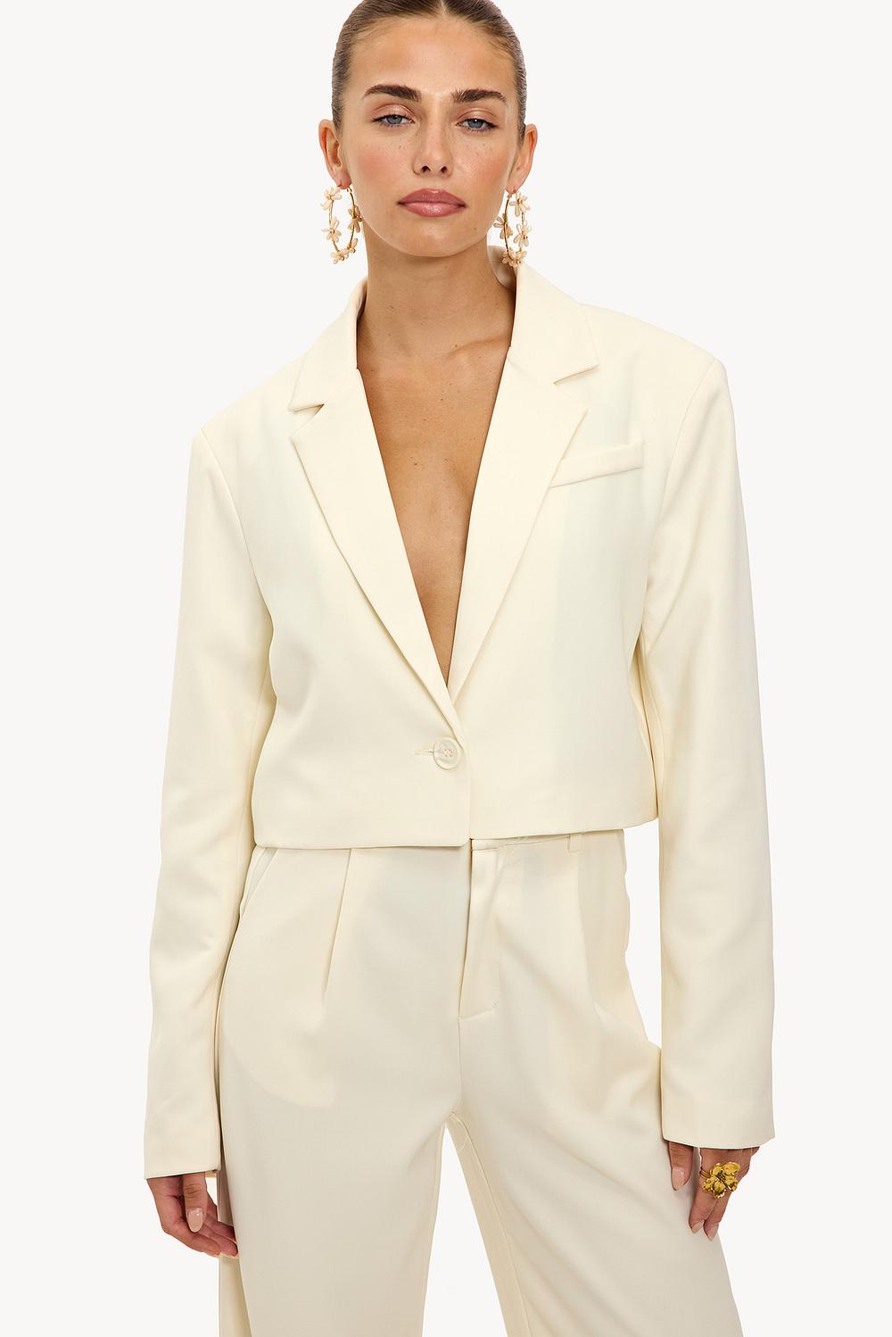 Off-white gecropped blazer
