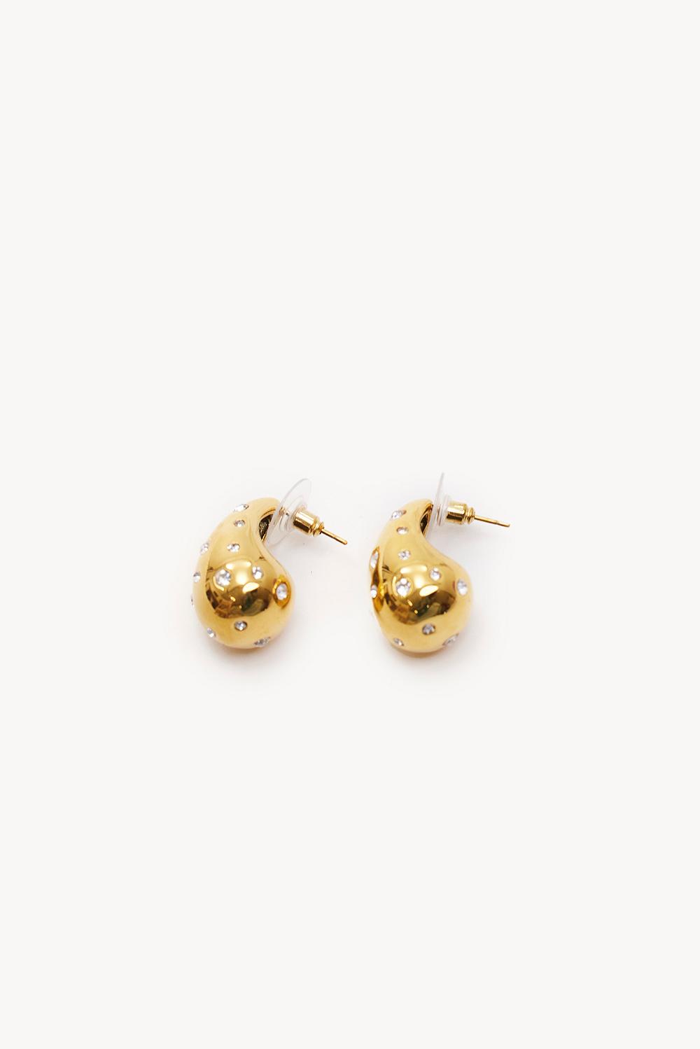 Golden earrings with rhinestones