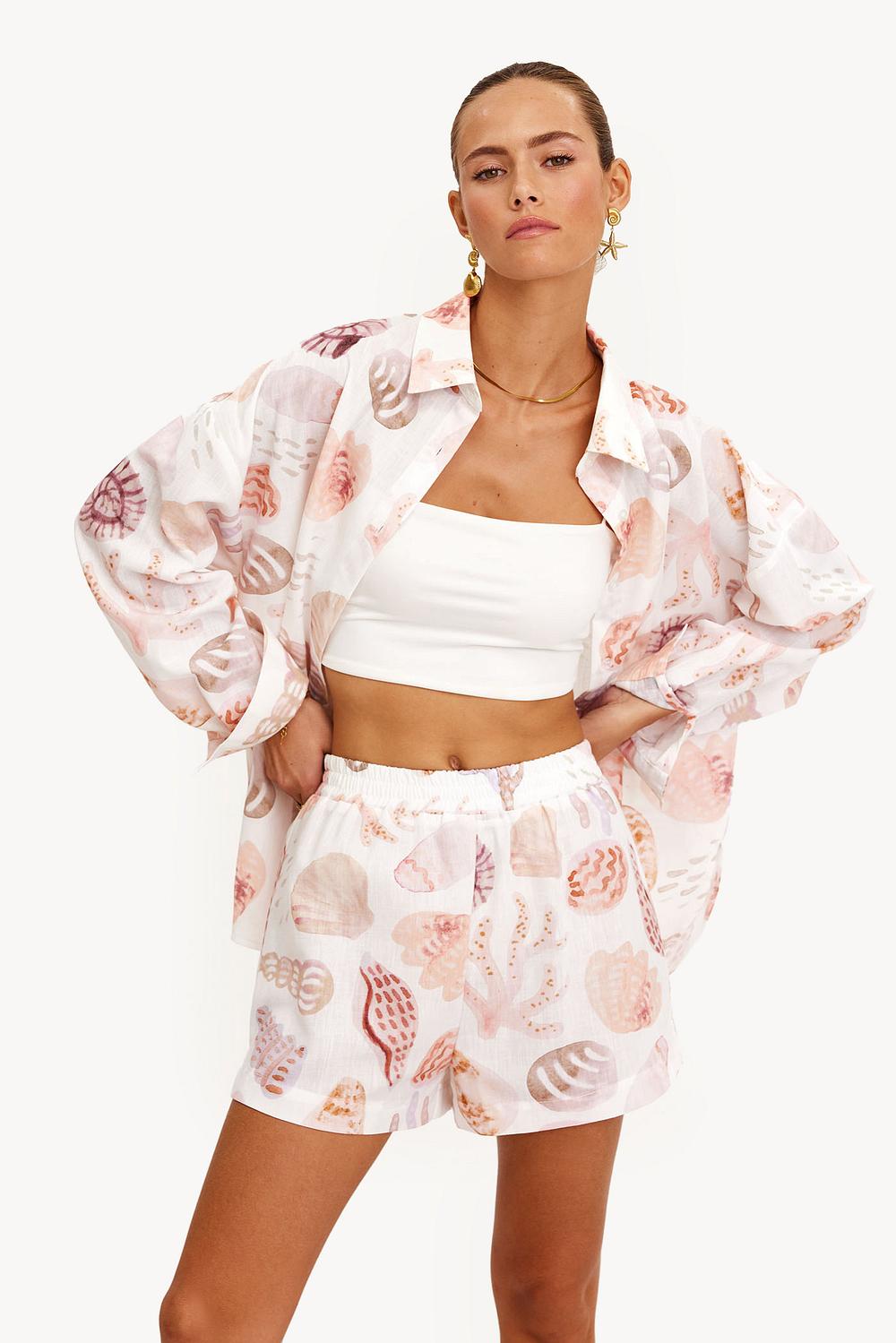 Short blanc avec imprimé vie marine