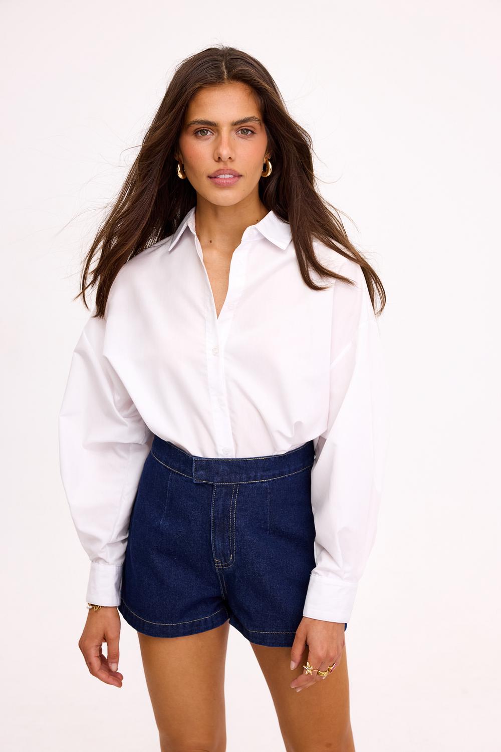 Donkerblauwe denim short