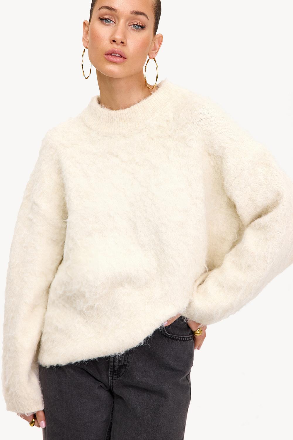 Jersey blanco roto