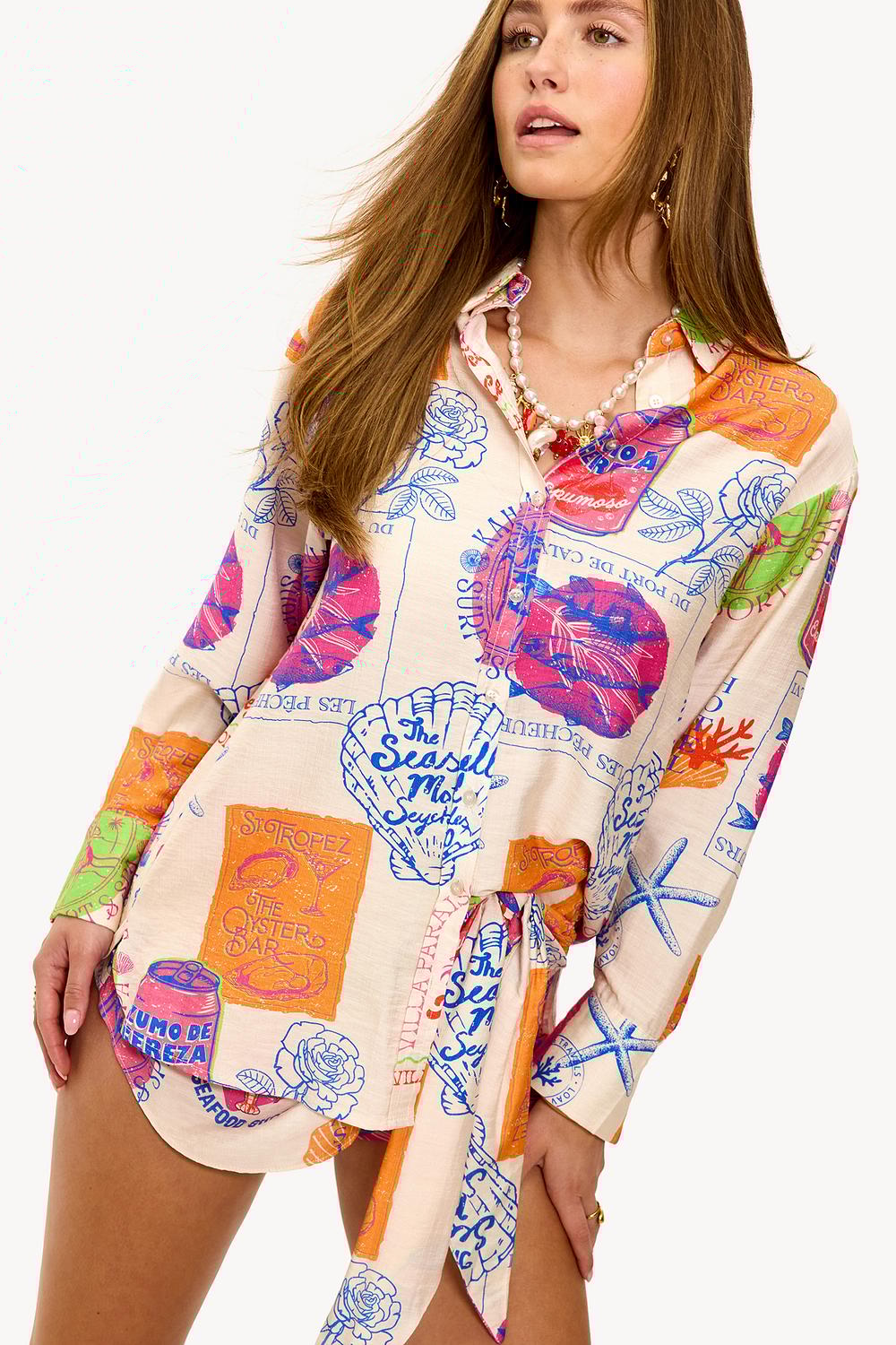 Blusa naranja con estampado gráfico