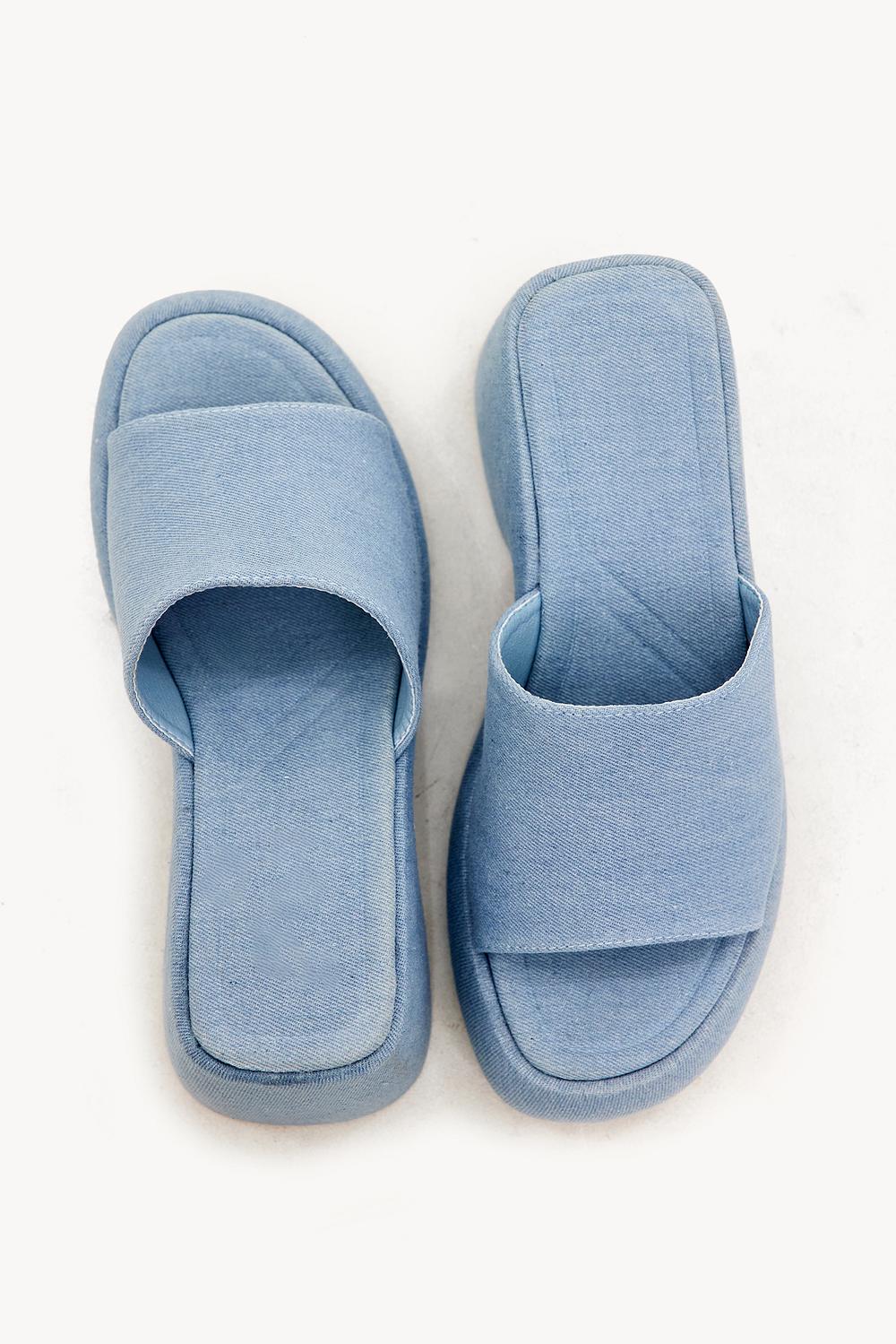 Blauwe denim slippers