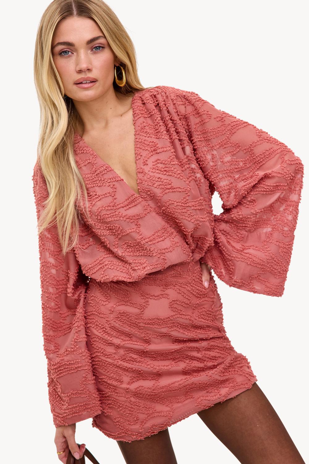 Robe rose