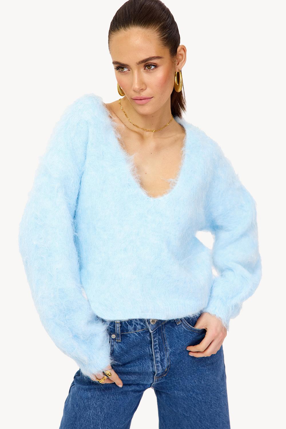 Pull bleu clair