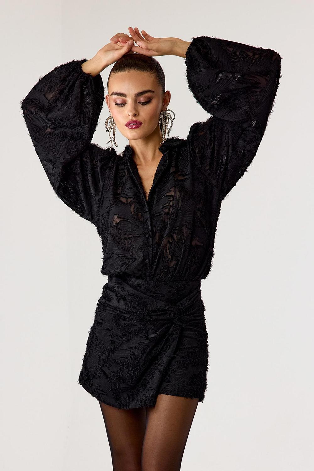 Black skort