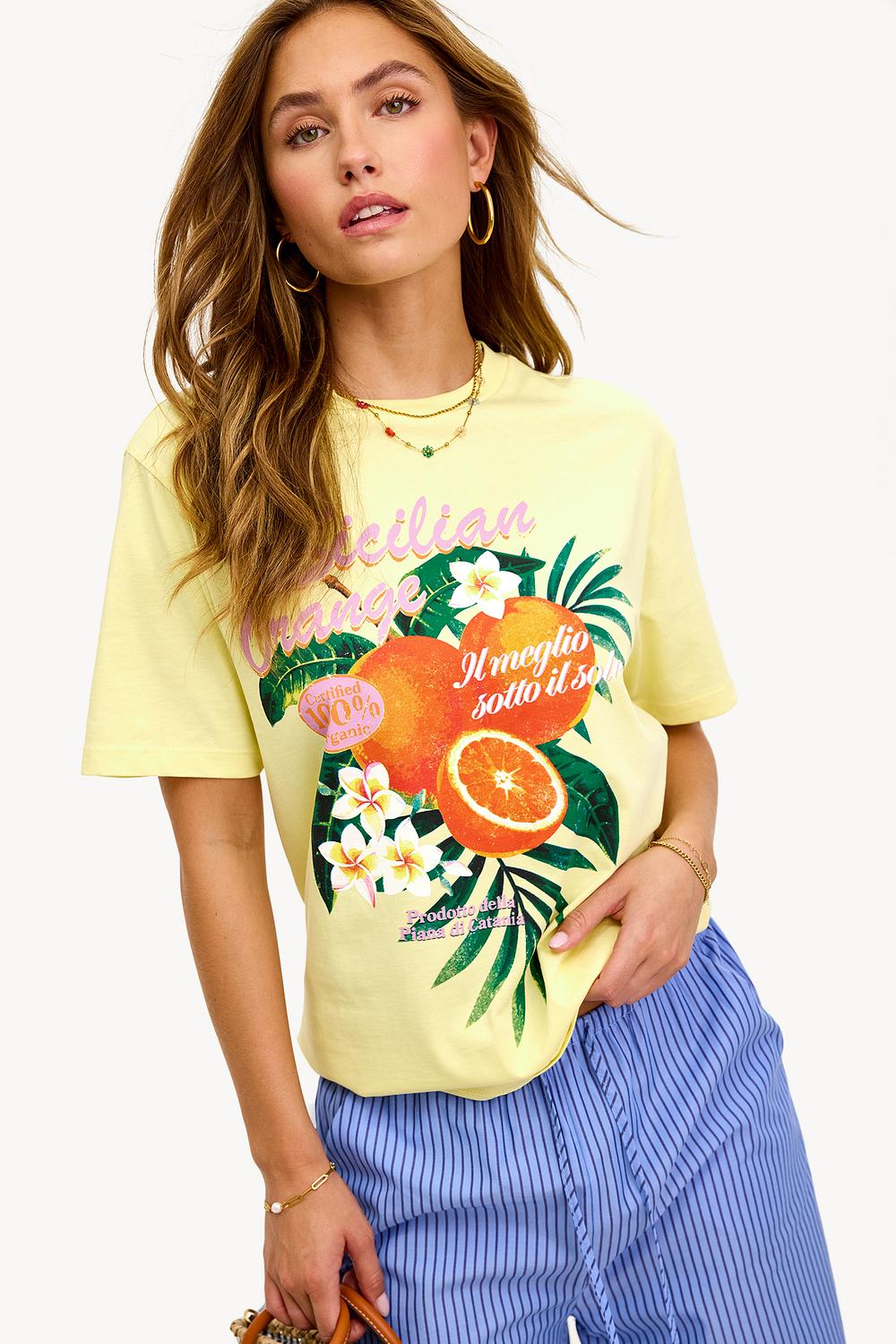 T-shirt jaune