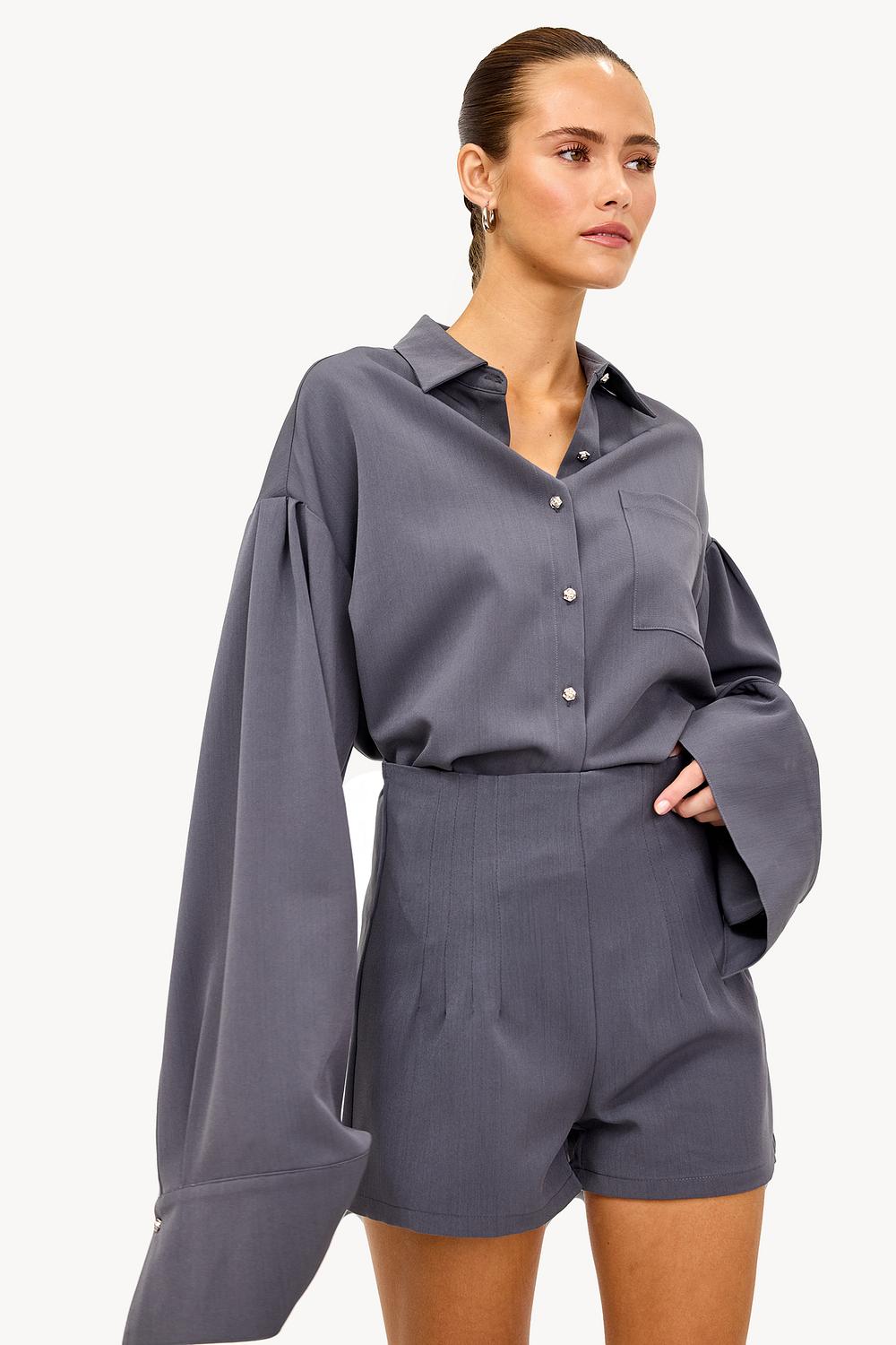 Pantalones cortos grises