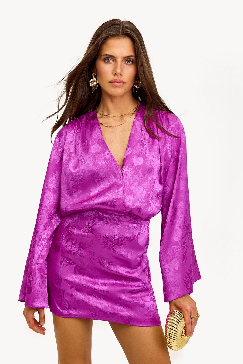 Vestido morado