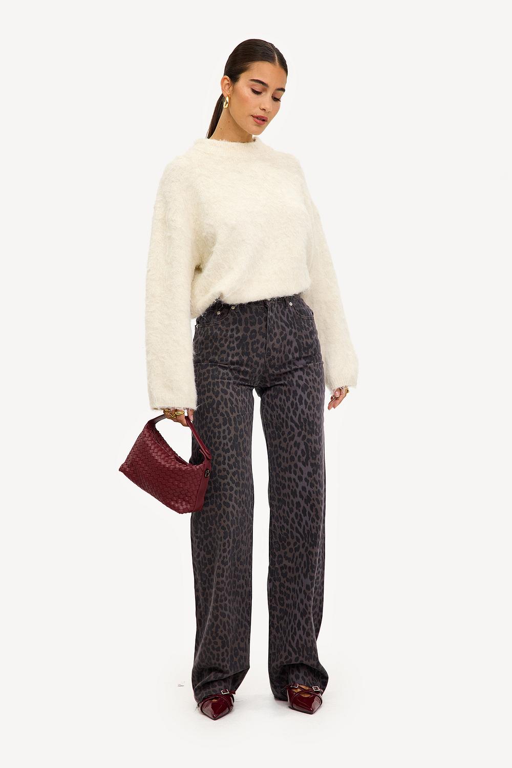 Grey wide leg jeans with leopard print