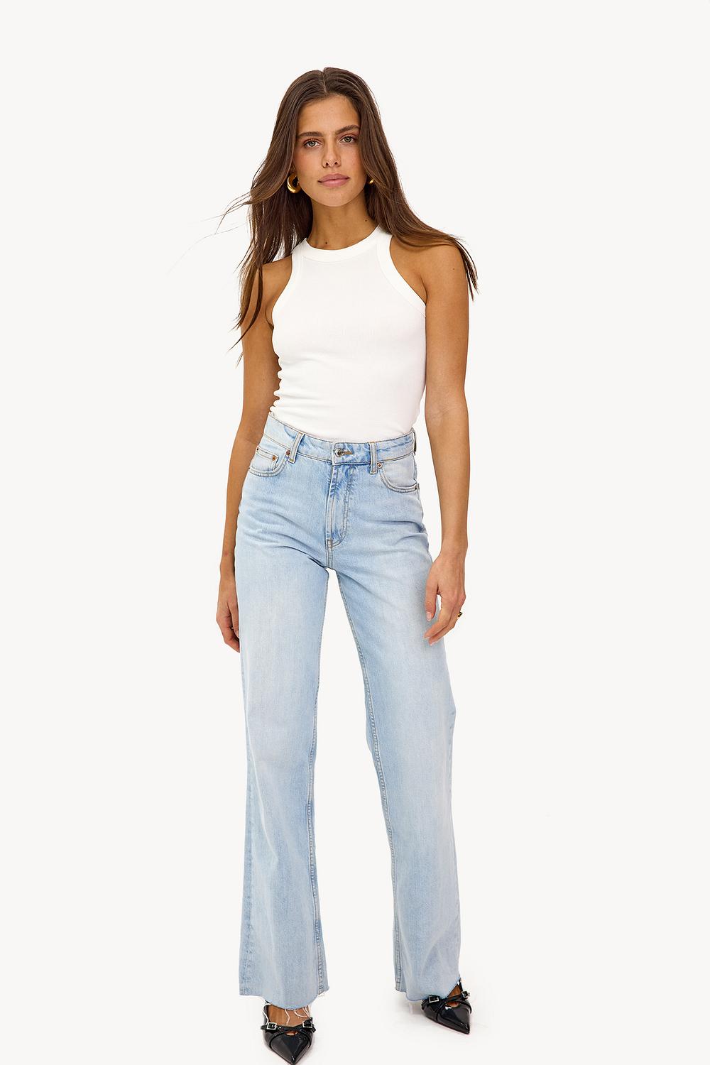 Blue high straight fit jeans