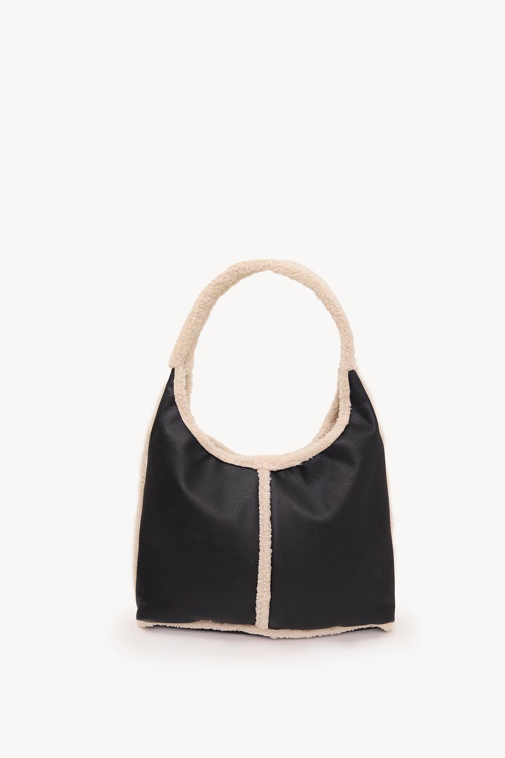 Bolso negro