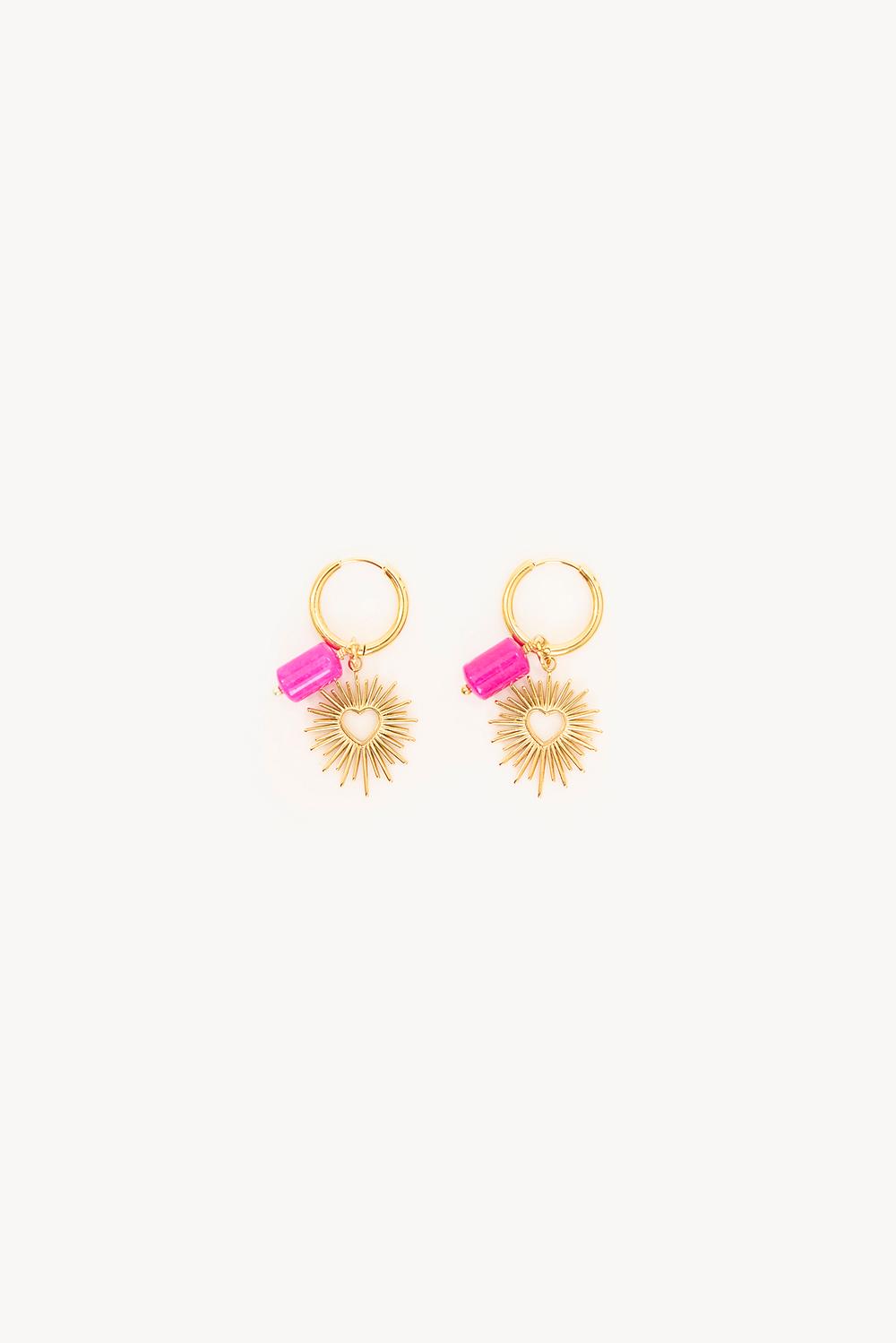Boucles d'oreilles dorées avec breloques