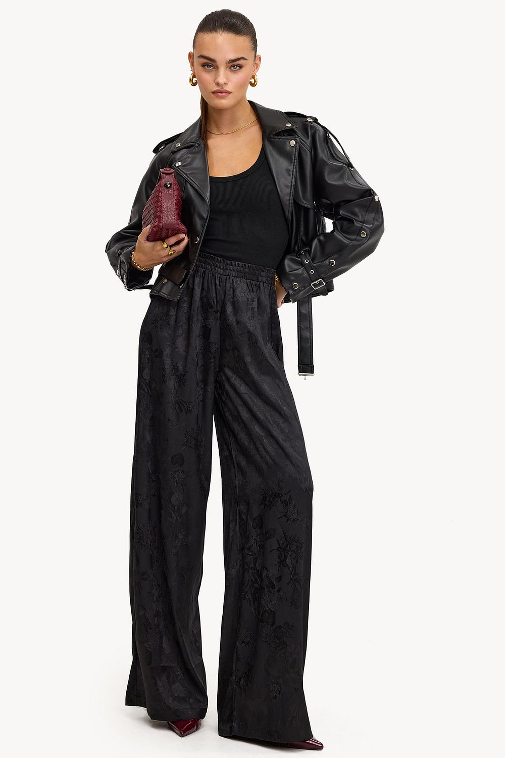 Pantalón negro