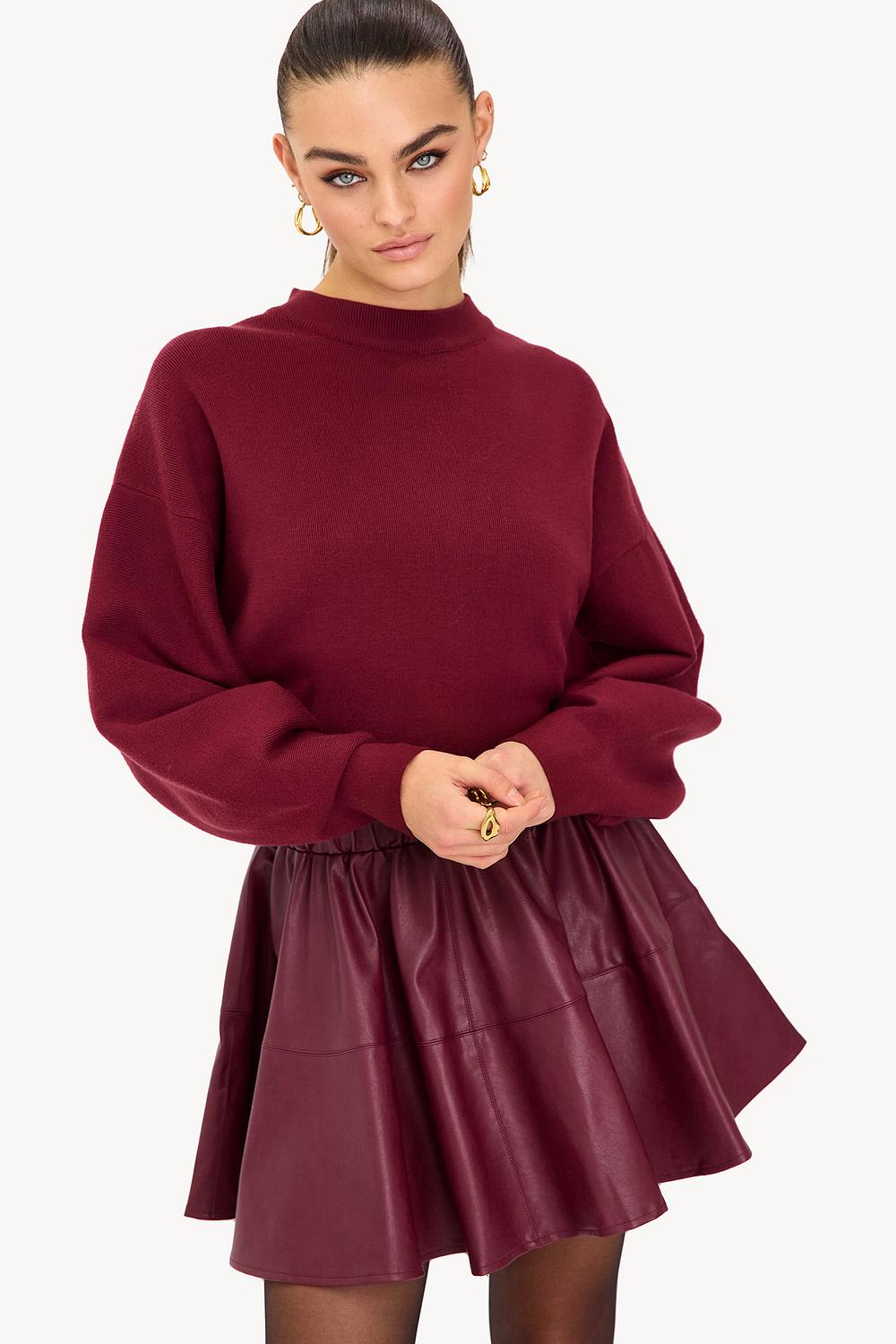 Jupe en cuir rouge