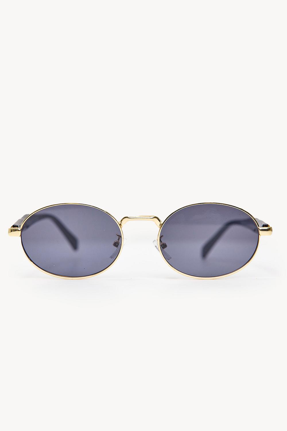 Gafas de sol negras con montura dorada