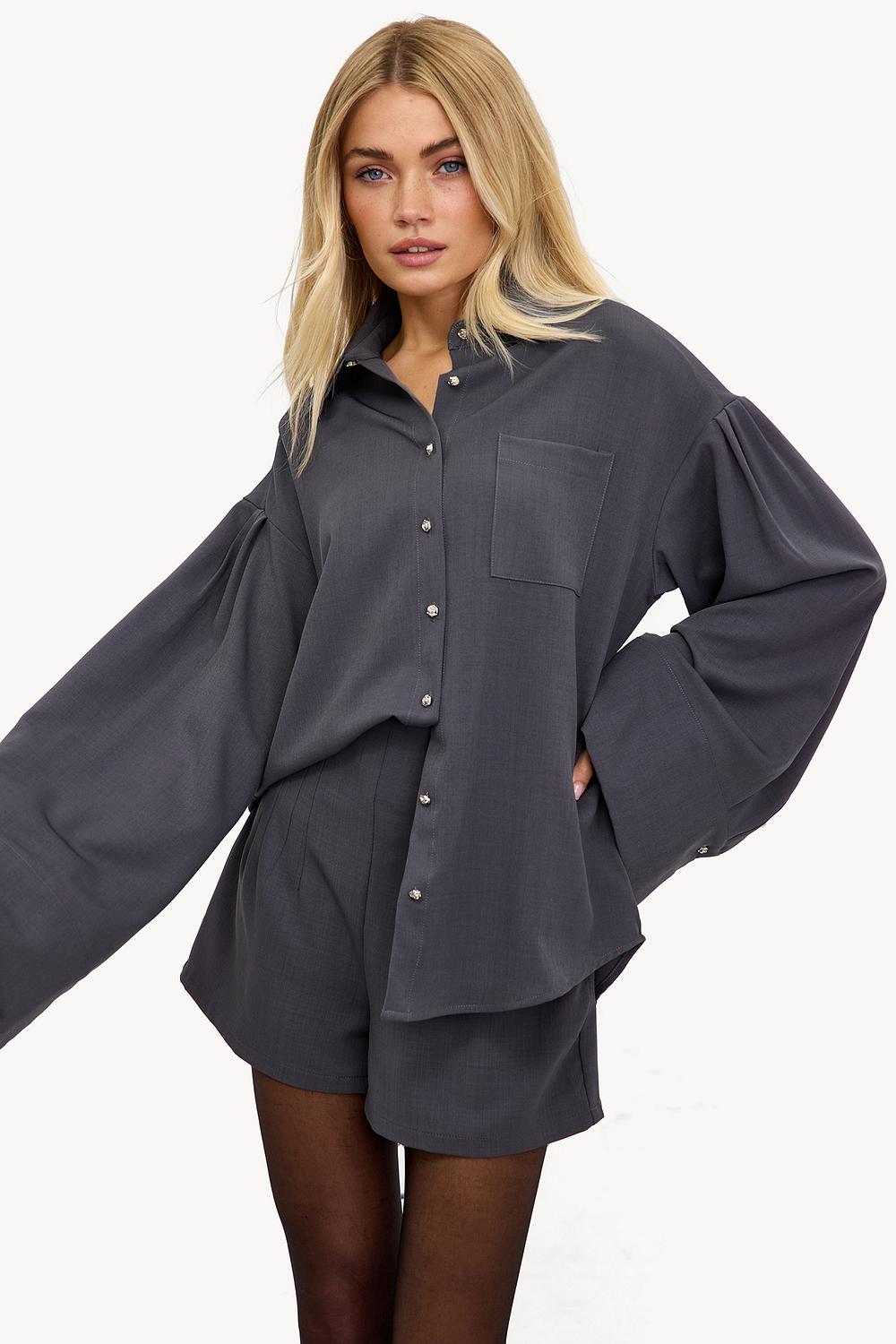 Blusa gris